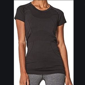 Lululemon black 4 swifty tech workout top shirt